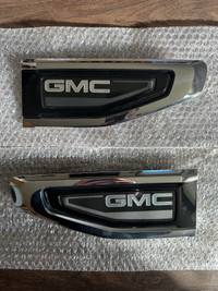 GMC Yukon Side Badges