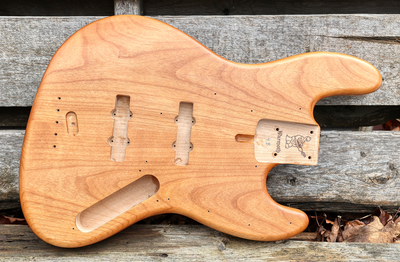 Warmoth Jazz Bass Body, Two Piece Light Alder, Oil Finish, View more