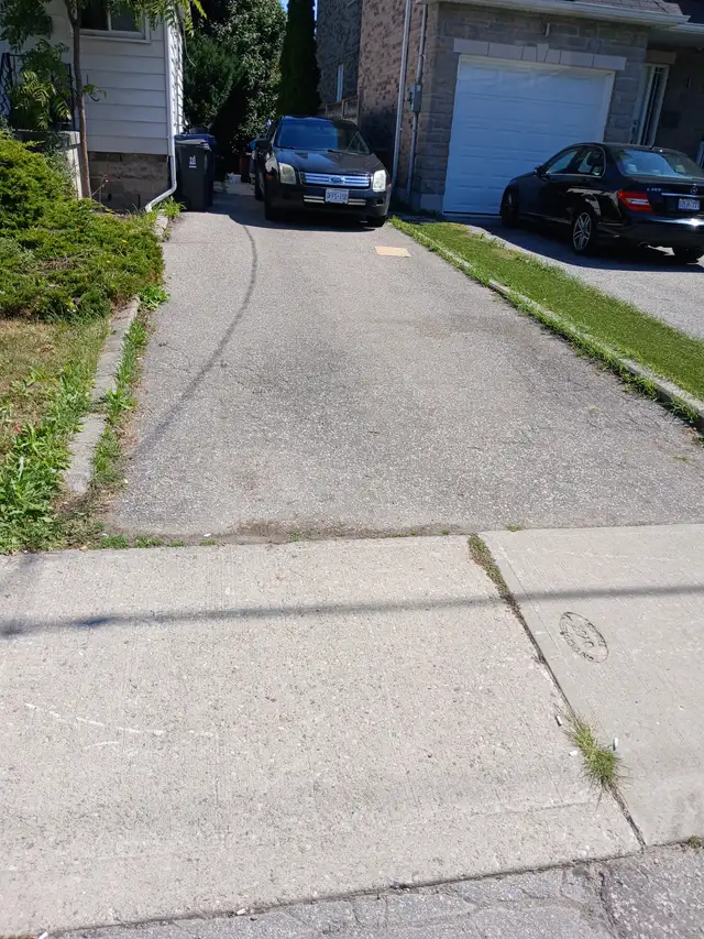 PARKING OR STORAGE SPACE FOR RENT SCARBOROUGH AREA.