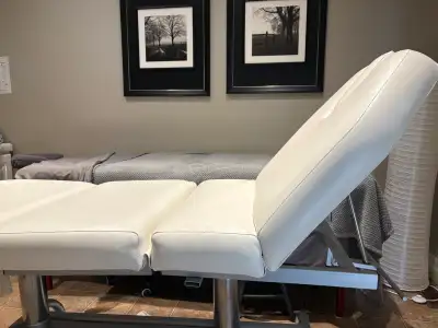Spa bed, table. 2 hydraulics., View more