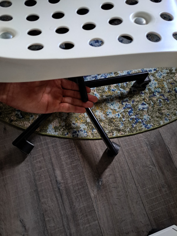 Ikea work chair Chairs & Recliners Cornwall Kijiji