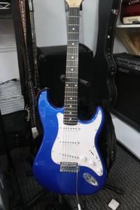 GROOVE S2024 ELECTRIC GUITAR PACK IN METALLIC BLUE (#4669)