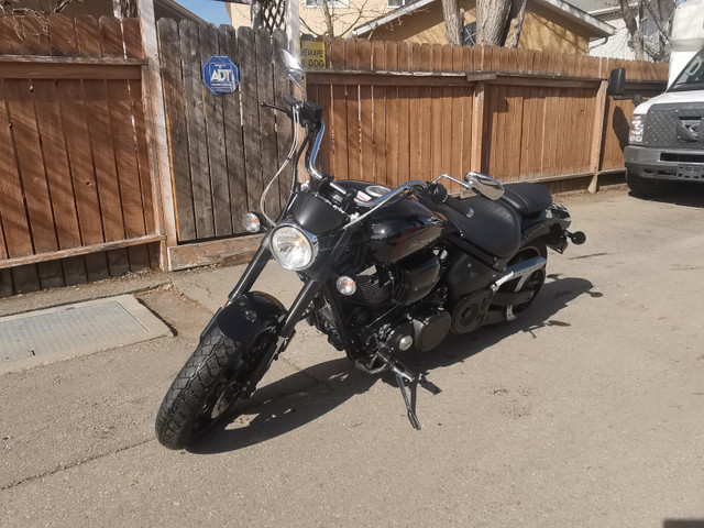2009 Yamaha Midnight Star Warrior in Street, Cruisers & Choppers in Calgary - Image 2