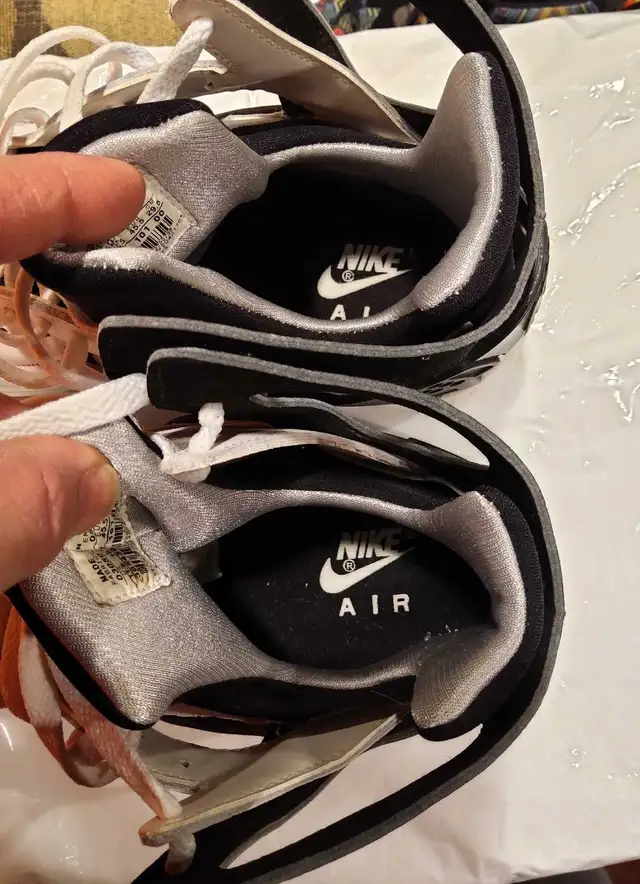 Nike air Huarache men's shoes size 11.5,  in Men's Shoes in City of Toronto - Image 8