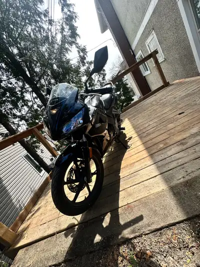 2008 Honda CBR 125R Needs nothing for a safety New tires New brakes New Battery New Chain Fresh Oil...