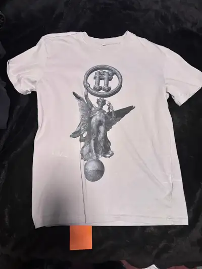 BRAND NEW “forgotten faces” tshirt, View more