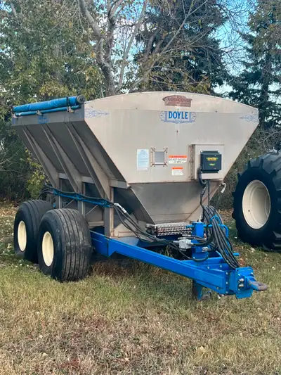 Doyle Stainless Steel Fertilizer Spreader, View more