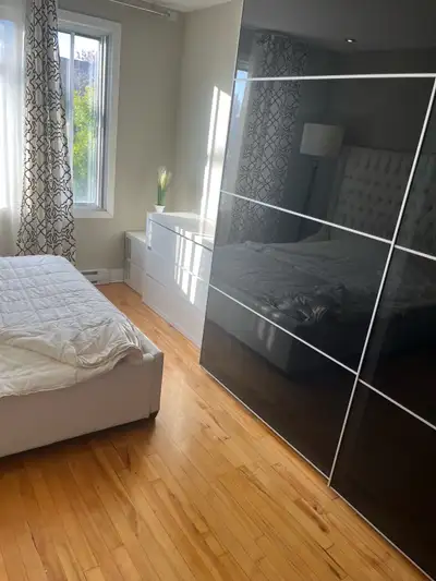 Chambre meublée à louer dans un 6/2