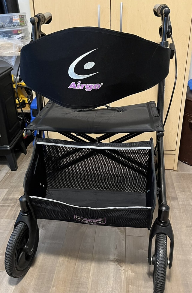 Déambulateur Airgo Excursion X20 Santé et besoins spéciaux Lévis