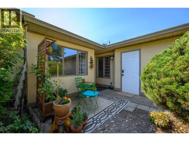 55+ Rancher Town home in Ironwood – Golf Course Living in Vernon