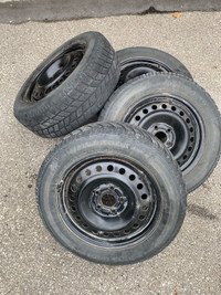 Selling Hankook ipike winter tires 215/60/16