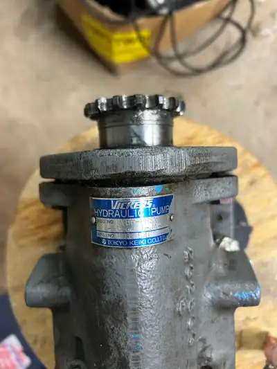 Hydraulic Piston Pump, View more