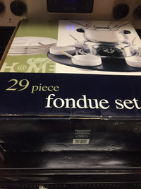 Lauie Chezol - 29 PC Fondue Set - New
