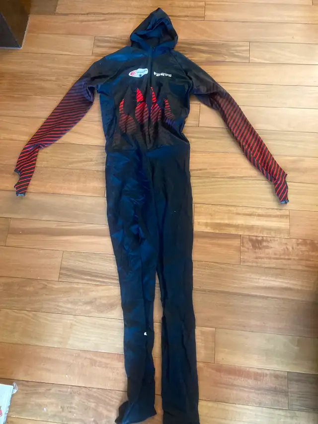 Speedskating suit