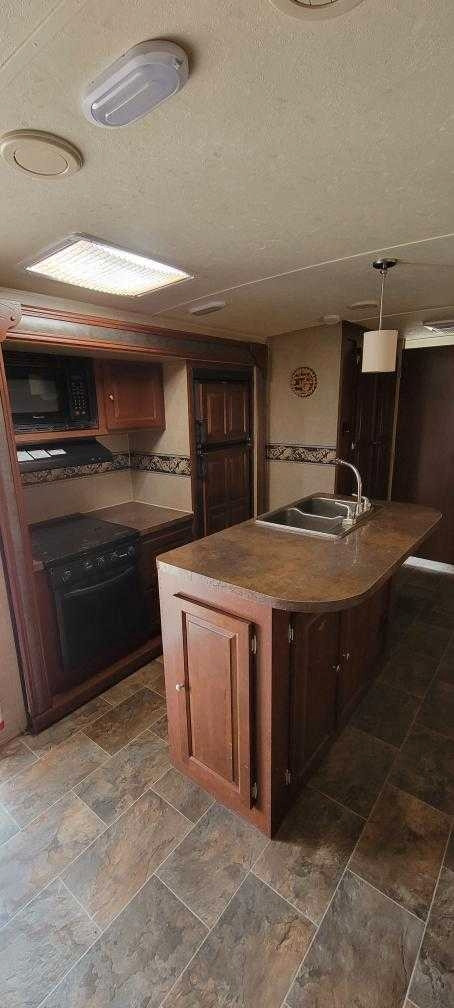 2014 Rockwood Ultralite 2910ts Bunkhouse in Travel Trailers & Campers in Medicine Hat