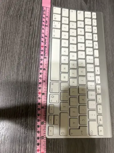 Apple Magic Keyboard, View more