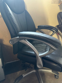 Like new height adjustable office chair