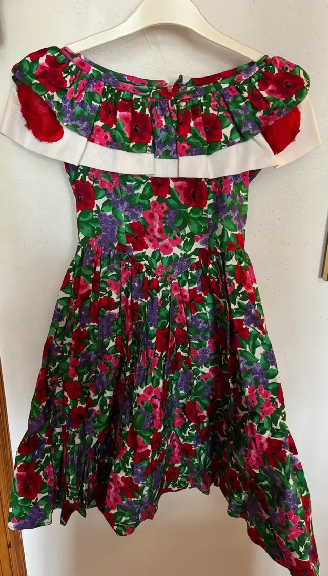 vêtements vintage pour fille in Kids & Youth in City of Montréal - Image 9
