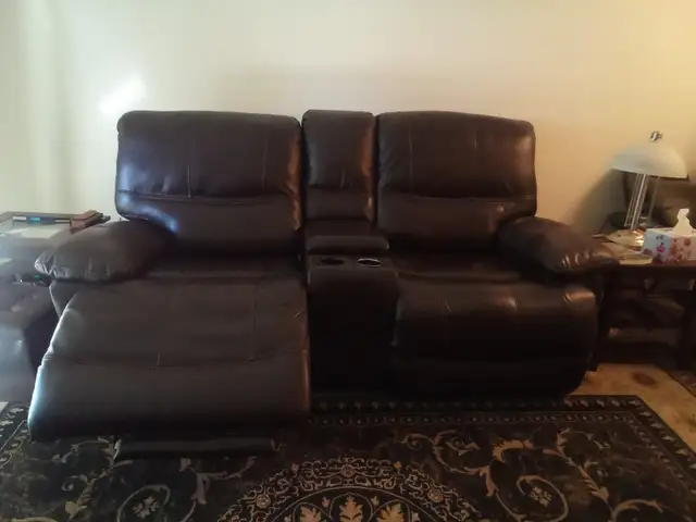 Double Attached Reclining Chairs with Cup Holders