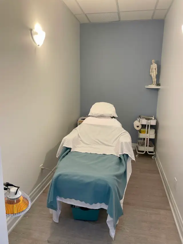 Clinic Space Rental – Mondays (Healthcare Professionals Only) in Commercial & Office Space for Rent in Markham / York Region - Image 3