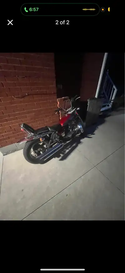 2001 Suzuki bike runs well and drives very low kms open to negotiation new battery + spark plugs rea...