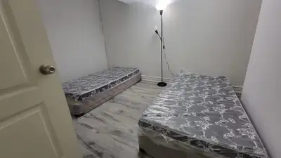 2 rooms from October Comes with mattress / student desk- chair It’s a 3 bedrooms n 1 bath basement S...