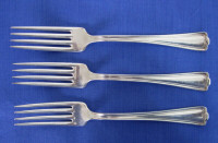 1847 Rogers Bros CROMWELL Silver Plate 1912 THREE 71/2 in. FORKS