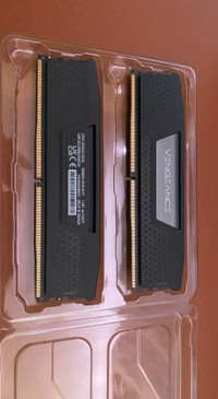 CORSAIR Vengence DDR5 Ram : 32GB @ 5200
