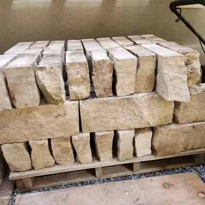 Hope Bay Sawn - Bed 4" Natural Stone 2 pallets Pick up only.