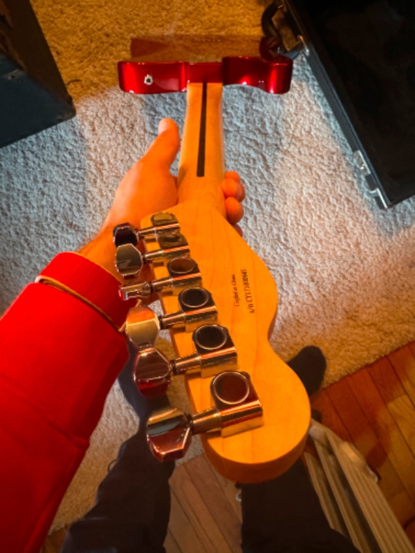 Fender SQUIER Telecaster Telecaster Contemporary - Condition A+ dans Guitares  à Ville de Montréal - Image 4