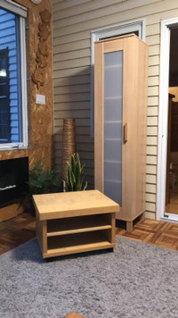 Chariot roulant Ikea OPPLI, support pour plantes. Armoire Ikea A