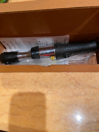 Snap on 3/8 air ratchet (new in box)