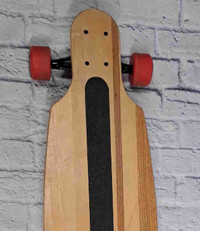Longboard 40" 300$ superb condition skateboard 