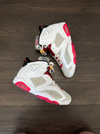 Air Jordan 6 Hare Size 10.5 