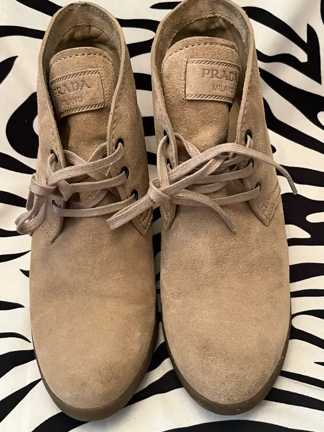 Prada Sport Suede Ankle Lace-Up Boot Size 8 in Women's - Shoes in City of Toronto - Image 10