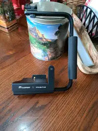 Flashpoint Rotating Camera Flip-Flash Bracket