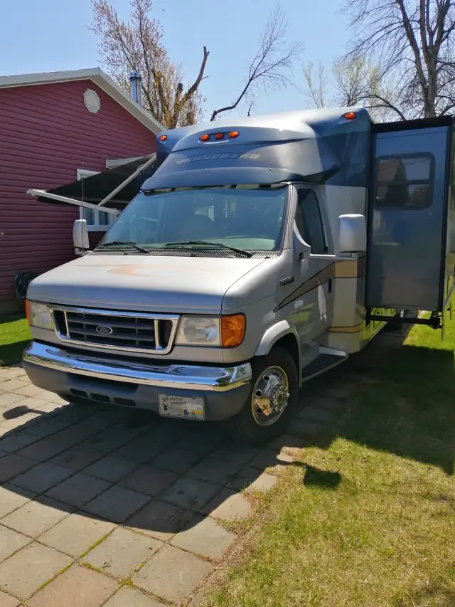 motorise 26 pieds   vr   wanagago in RVs & Motorhomes in Drummondville - Image 2