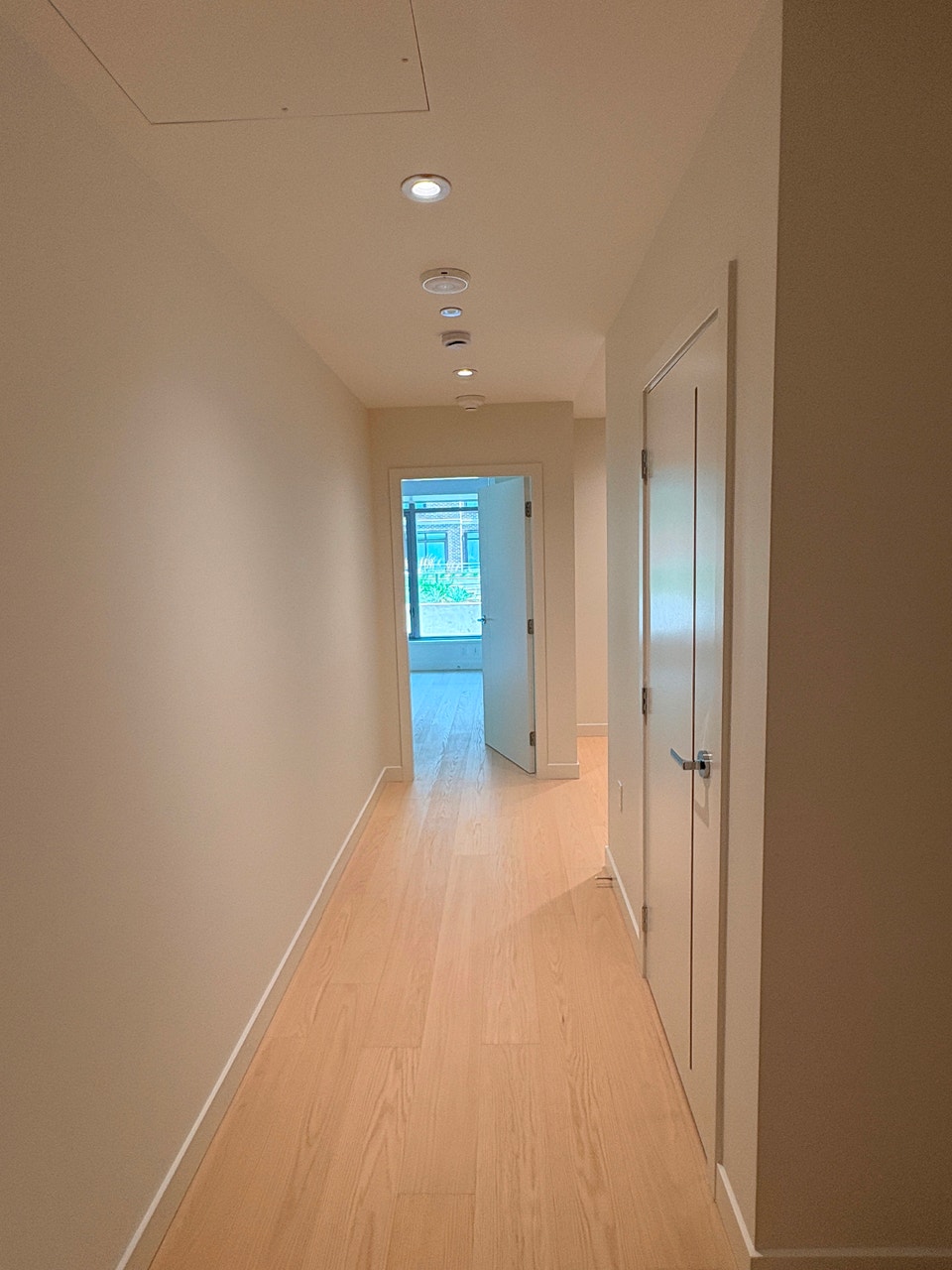 Brand New  Waterview Apartment for Rent 5