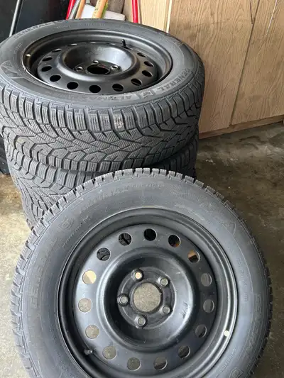 I'm selling a set of four General Altimax Arctic 12 winter tires, sized at 205/60R16, mounted on ste...