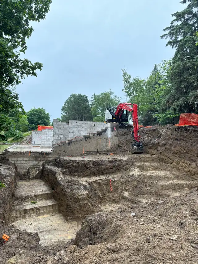 Excavation, Septic Systems, Demolition in Excavation, Demolition & Waterproofing in Markham / York Region - Image 5