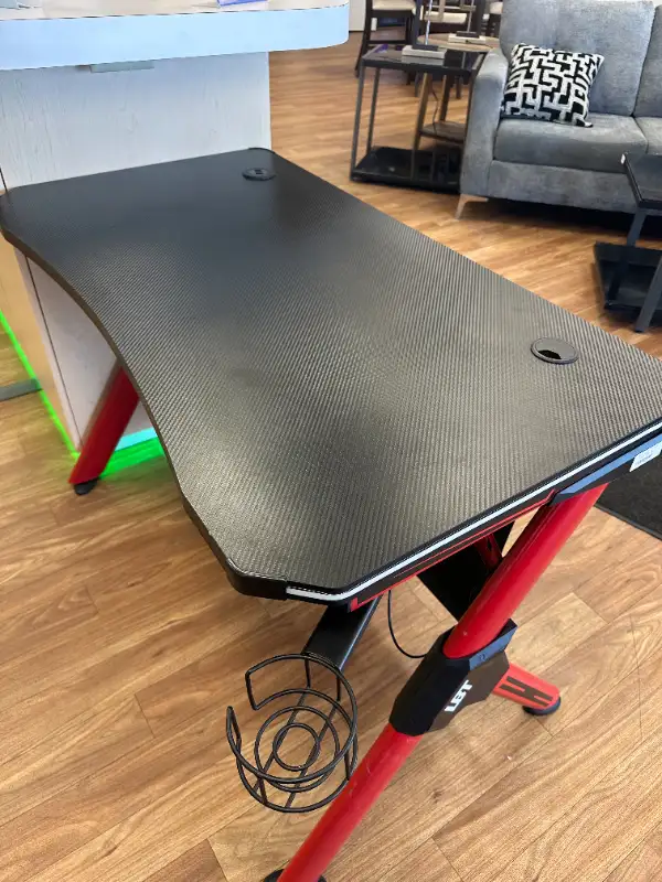 Gaming table in PC Games in Bedford - Image 3