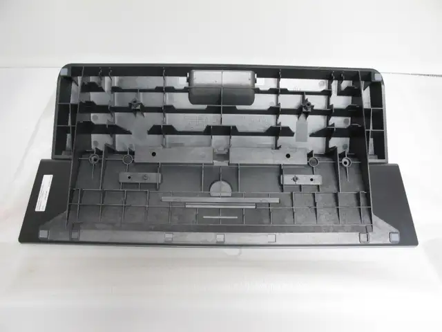 New LG OLED C2 stand base, MAM6600004 OLED55C2PUA OLED65C2PUA TV in TVs in City of Toronto - Image 4