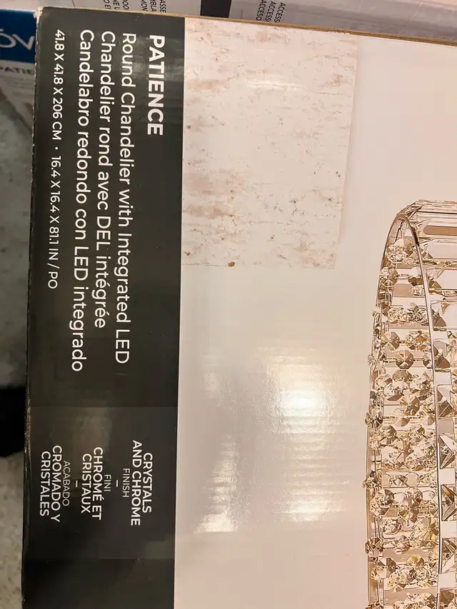 cristal & chrome chandelier Light fixture ceiling luminaire  in Indoor Lighting & Fans in Laval / North Shore - Image 8