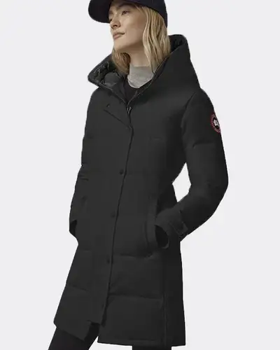 Canada Goose Jacket. Size XS (women). Black colour. Like new condition. Model 3802L Shelburne parka.
