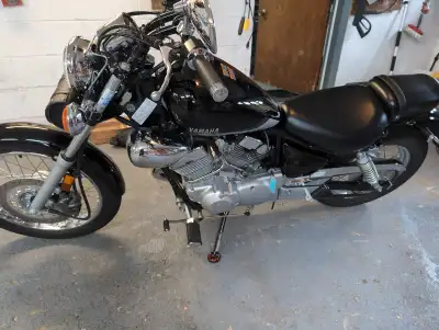 Next to new with out the new price! ONLY 400km text Judy at 902-577-6616 or phone 902-794-3315