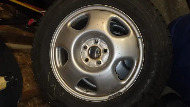 Used Winter Tires in Tires & Rims in Ottawa - Image 7