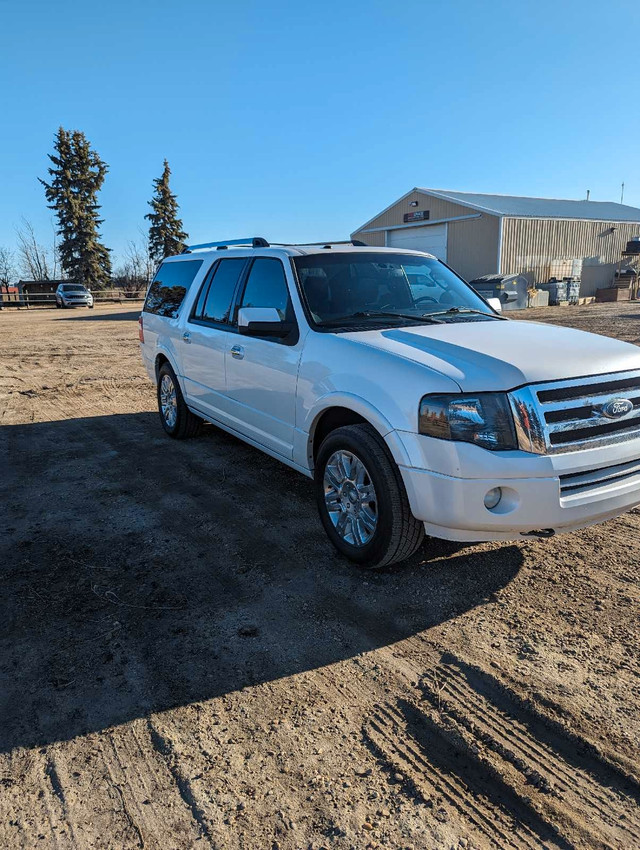 2011 ford expedition max limited  in Cars & Trucks in Edmonton - Image 3