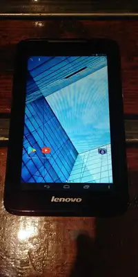 Tablette Lenovo IdeaTab 7″ – 8G