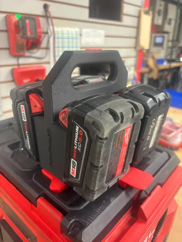 Brand New Milwaukee M18 Battery Caddy Holder 4 or 6 Pack Packout in Power Tools in Markham / York Region - Image 3