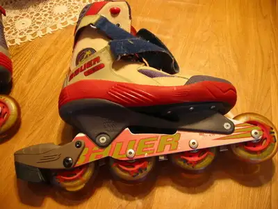 Patin Bauer pour femme à roues alignées rouge et crème, View more